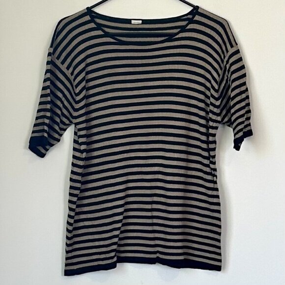 Cream and Black 100% Silk Short Sleeve Shirt - Size: Small/Medium - Picture 1 of 4